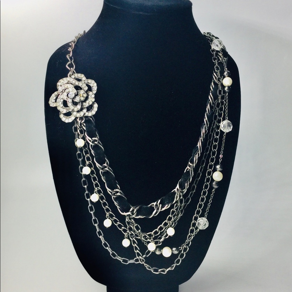 Multi layered Chic Necklace 😍